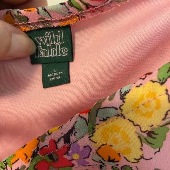 Gorgeous Wild Fable Floral Crop Top w/ a lace-up back Size Large - Picture 5 of 7